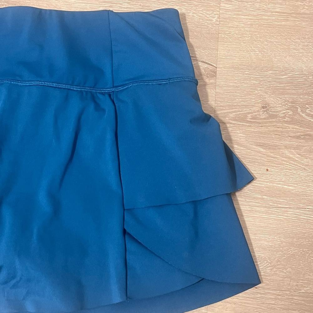 Athleta Seal Performance Skirt size S - Picture 4 of 11